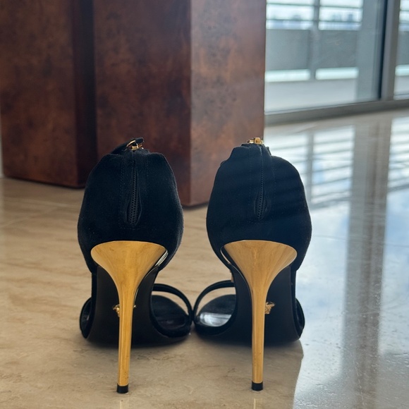 Suede leather Versace Heels - Picture 5 of 9